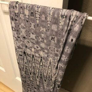 Comfortable Fitted Printed Skirt